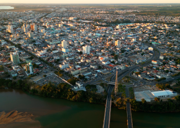 Prefeitura de Linhares amplia prazo de validade de alvará para 5 anos e torna processo de licenciamento menos burocrático