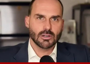 PF determina o retorno de Eduardo Bolsonaro ao cargo de escrivão