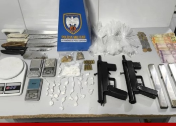 PM apreende três submetralhadoras e drogas em duas ações em Linhares