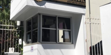 PCES e CPI de Maus-Tratos da Ales prendem mulher investigada por matar cão em Afonso Cláudio