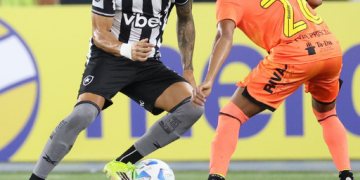 Botafogo perde para o Barcelona-EQU e é o segundo brasileiro eliminado da Libertadores 2026