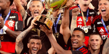 Flamengo vence o Fluminense e celebra seu 40º título carioca