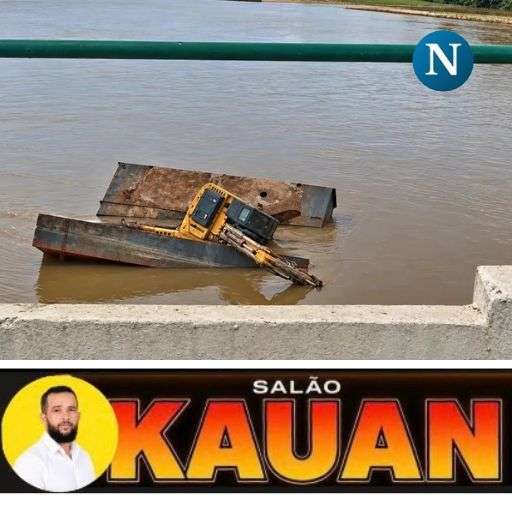 VÍDEO – Máquina cai no Rio Doce durante retirada dos destroços da antiga Ponte Getúlio Vargas, em Linhares